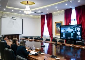 Tunisie : Les programmes liant la Tunisie, à la BERD au centre  d’une visioconférence  entre Bouden et Odile Renaud-Basso