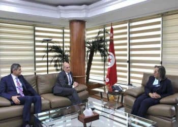 Tunisie: La ministre de l&rsquo;industrie, Neila Nouira Gongi reçoit le vice-président exécutif de shell international