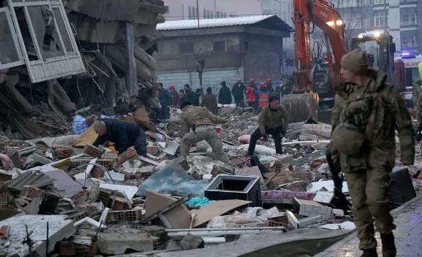 Turquie : Plus d’un millier de morts en Turquie et en Syrie après un séisme de magnitude 7,8