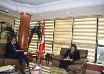 Tunisie : Le groupe italien d’hydrocarbures  « Eni »  compte renforcer ses investissements dans les énergies renouvelables