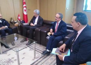 Tunisie :  La coopération financière et la relance de l’investissement et du partenariat entre au cœur de la rencontre entre le ministre de l’Economie et de la Planification, Samir Saïed, et l’ambassadeur de Koweït à Tunis, Mansour Khaled