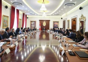 Tunisie : La stratégie nationale de réduction des risques des catastrophes, le plan d’action à l’horizon de 2030 et la propreté en Tunisie  au centre des préoccupations du Conseil des ministres à la Kasbah
