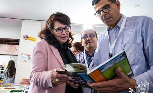 Tunisie : La ministre des Affaires culturelles affirme l’engagement en faveur des principes de la liberté de pensée, d’expression, et d’édition