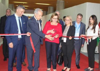 Tunisie : Le coup d’envoi des  activités du salon international du plastique  et du salon international de l’emballage et  du l&rsquo;impression
