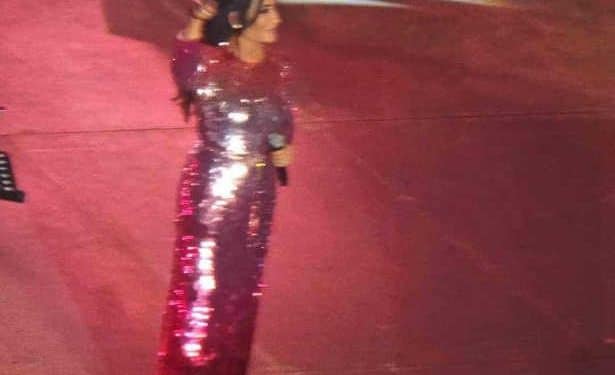 Tunisie : Latifa Arfaoui chante pour la femme Tunisienne à Carthage