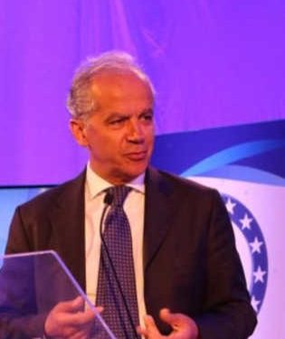 Tunisie -Migration: « l&rsquo;objectif de l&rsquo;Italie est de bloquer les départs des migrants,nous avons entamé une coopération fructueuse avec la Tunisie »  affirme le ministre italien de l’Intérieur, Matteo Piantidozi