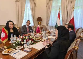 Tunisie : La ministre de la famille discute de la coopération en matière de femmes et famille avec le Qatar et la Turquie