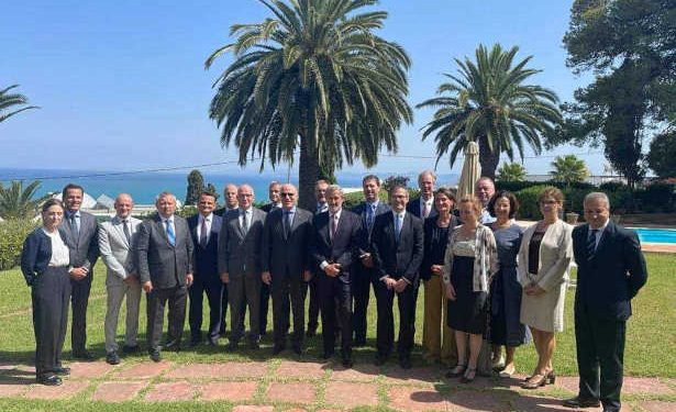 Tunisie : Le ministre des affaires étrangères rencontre les Ambassadeurs des pays membres de l’Union européenne