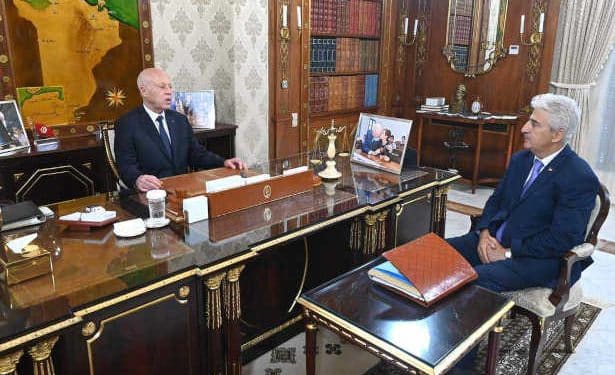 Tunisie : Le rôle de l’armée en matière de sécurisation des frontières au cœur d’une rencontre entre le chef de l’Etat et le ministre de la défense nationale, Imed Mémiche