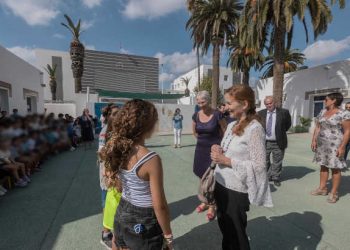 Tunisie : L’Ambassadrice de France en Tunisie, Anne Guéguen rend visite à l’école française  George Sand à Nabeul