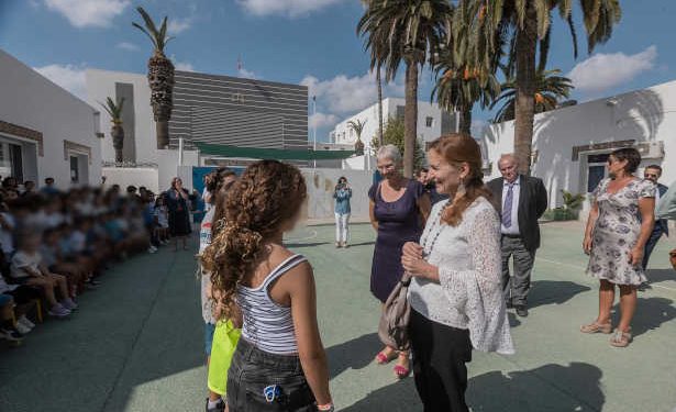 Tunisie : L’Ambassadrice de France en Tunisie, Anne Guéguen rend visite à l’école française  George Sand à Nabeul