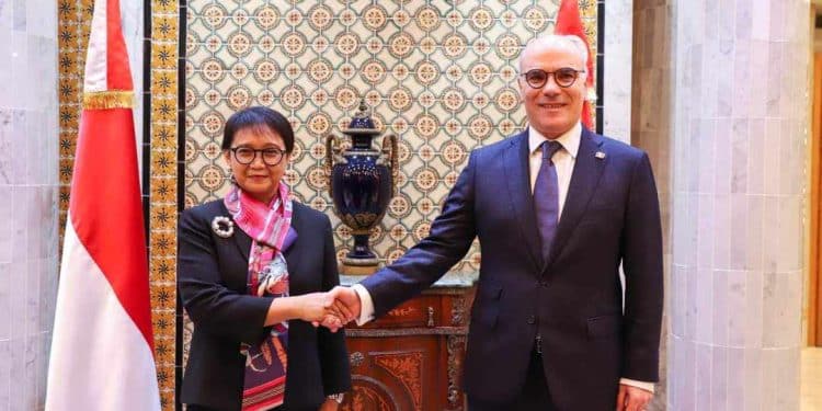 Tunisie : Le Ministre des Affaires Etrangères reçoit  Retno Marsudi, Ministre des Affaires Etrangères de l&rsquo;Indonésie