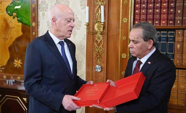 Tunisie :Le président de la République reçoit le rapport annuel relatif au contrôle des dépenses publiques au titre de l’année 2022