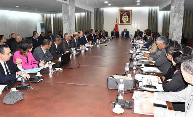 Tunisie : Le ministre de l’Intérieur convoque plusieurs gouverneurs concernant le développement des zones frontalières