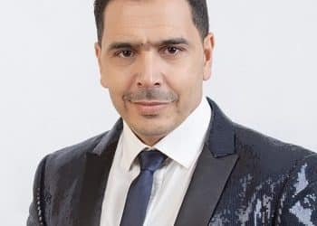 Tunisie : Lahdet ghadab « Un moment de colère », une chanson romantique tunisienne créée en collaboration entre le poète Hassouna Bassouma et le chanteur Nabil Boudhina