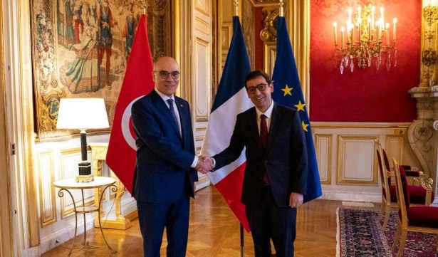 Tunisie : Le ministre des affaires étrangères, Nabil Ammar réitère la priorité accordée à une meilleure coopération sur les Biens spoliés et leur restitution