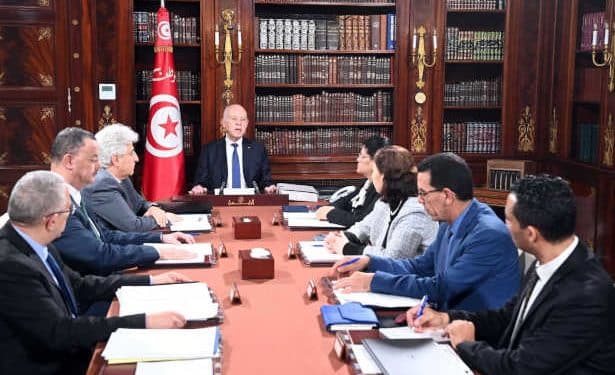 Tunisie : Le chef de l&rsquo;Etat préside une réunion à Carthage autour de la future cité médicale de Kairouan