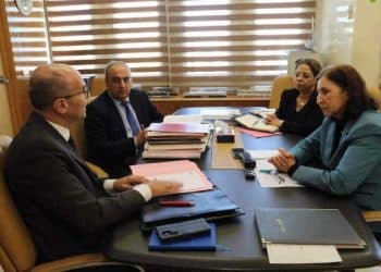 Tunisie :La restructuration du groupe Tunisair, les préparatifs pour la saison estivale et touristique 2024 au cœur d&rsquo;une réunion de travail dirigée par la ministre