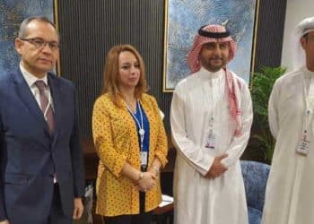 Tunisie :La ministre de l’Economie et de la Planification, s&rsquo;entretient avec Abdelhamid Khalifa, le Directeur Général de l&rsquo;OPEP pour le développement international, lors des réunions annuelles du groupe de la banque islamique de développement