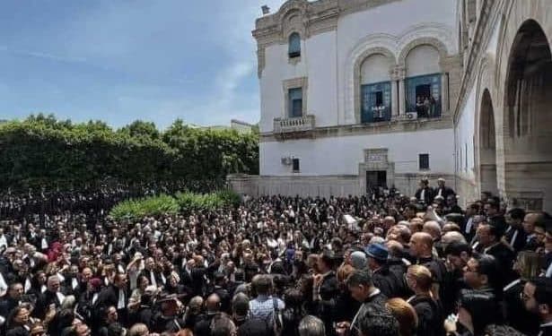 Tunisie : Journée de colère des Avocats Tunisiens