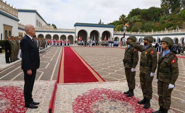 Tunisie : Le chef de l&rsquo;Etat  préside la cérémonie commémorant le 68e anniversaire de la création de l’Armée nationale à Carthage