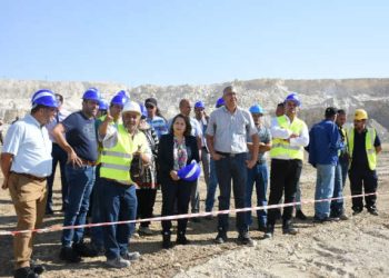 Tunisie : La ministre de l’Industrie, des Mines et de l’Energie en visite à la Compagnie des phosphates de Gafsa