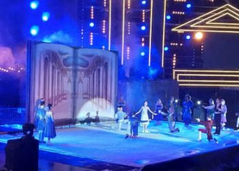 Tunisie: Le spectacle « Cinderella on ice », un régal magique transformant la scène de Carthage en une patinoire féerique