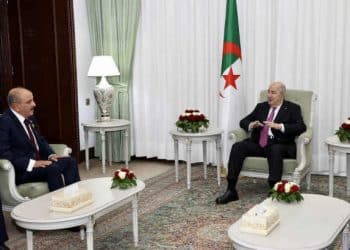 Le président Algérien Tebboune reçoit le ministre des afaires étrangères tunisien Mohamed Ali Nafti