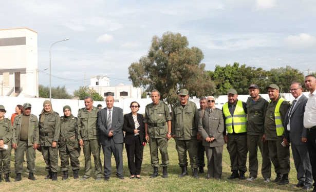 Tunisie : La Ministre de la Famille lance la campagne de plantation de 10 000 arbres dans les établissements de l&rsquo;enfance