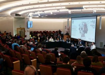 Retour sur la 2è édition des Assises Européennes du Journalisme de Bruxelles s’est tenue du 20 au 22 novembre à l’IHECS, autour du thème « L’intelligence artificielle, les médias, l’Europe et moi » 
