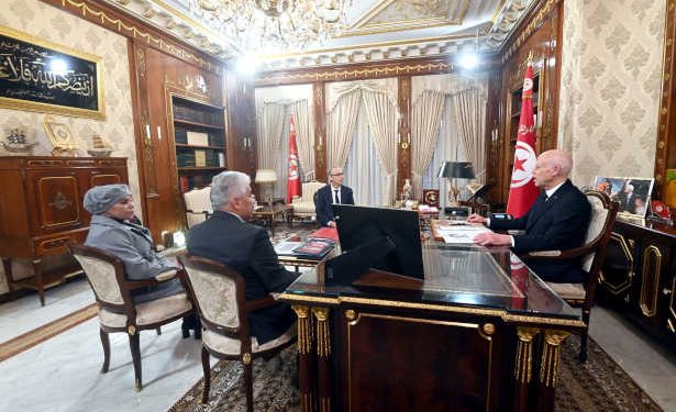 Tunisie :Le chef de l&rsquo;Etat appelle à des Réformes sociales à l&rsquo;occasion de la célébration du centenaire du syndicalisme tunisien