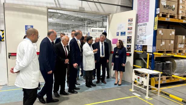 Tunisie :La ministre de l’Industrie et son homologue palestinien en visite de travail au pôle de développement d’El fejja