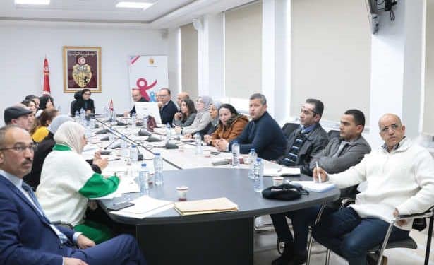 Tunisie : La ministre de la Famille tient une séance de travail sur le développement des services d&rsquo;accueil dans les Centres intégrés de la jeunesse et de l&rsquo;enfance et leur gouvernance