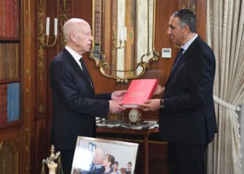 Tunisie : Le président de la République reçoit le 29e rapport annuel du Comité de contrôle administratif
