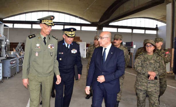 Tunisie : Le ministre de la Défense nationale effectue une visite à la Direction Générale du Génie Militaire