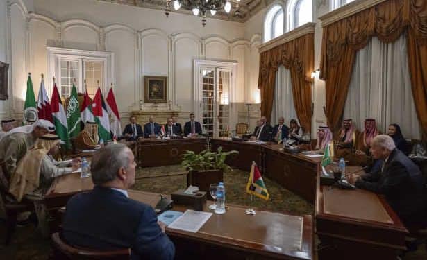 Le sommet arabe pour Gaza, initialement prévu au Caire le 27 février, est reporté d&rsquo;environ une semaine pour des raisons techniques et logistiques