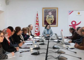 Tunisie :La ministre de la Famille préside une séance de travail pour suivre l&rsquo;avancement des projets sectoriels à l&rsquo;arrêt