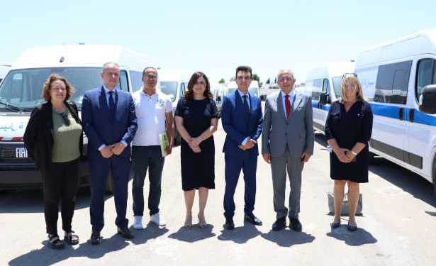 La Tunisie reçoit 41 véhicules médicaux, 12 véhicules réfrigérés et 133 véhicules de service pour les établissements de santé publique, dans le cadre du programme « Essaha Aziza » financé par l’Union européenne