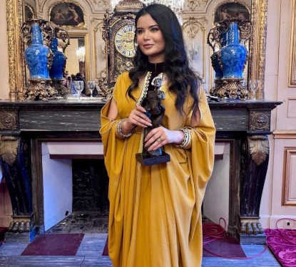 Tunisie-France : Mme Rania TOUKEBRI reçoit le »Trophée de la Réussite au Féminin »