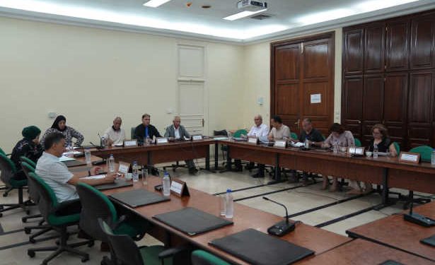 Tunisie : La commission de la planification stratégique à l’ARP  adopte la proposition de loi visant le recrutement exceptionnel dans la fonction publique de diplômés du supérieur en chômage de longue durée