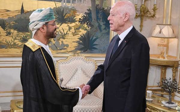 Tunisie : Le Président de la République reçoit Badr bin Hamad bin Hammoud Al-Busaidi, Ministre des Affaires étrangères du Sultanat d&rsquo;Oman