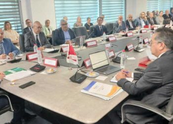 Tunisie : Le ministre de l&rsquo;Économie préside  la première réunion du Conseil national de coopération technique