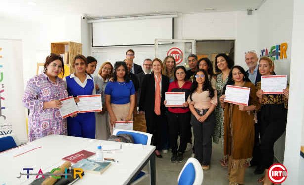 Tunisie : L&rsquo;Ambassadrice de France, Anne Guéguen en viste  au Centre culturel CIRTA et TACIR’Lab El Kef