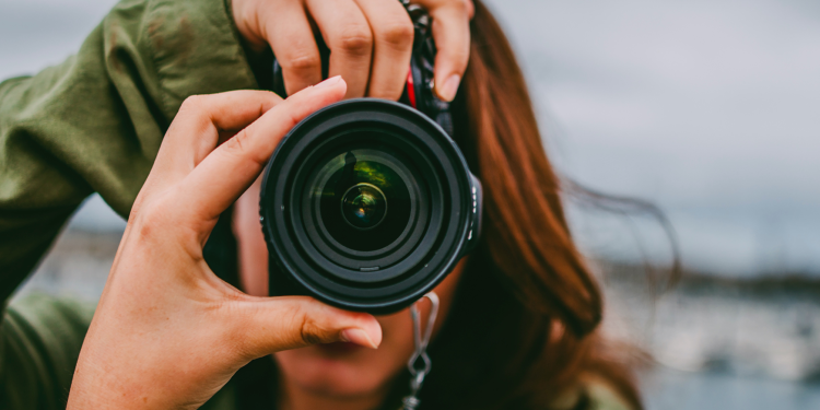 Tunisie : La Chambre nationale des photographes professionnels appelle les photographes à adhérer au code de déontologie et de respecter les règles de couverture des événements avec un professionnalisme