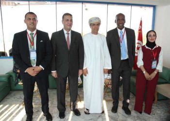 Tunisie : Son Excellence Dr Hilal bin Abdullah Al-Sinani, ambassadeur du Sultanat d&rsquo;Oman auprès de la République Tunisienne, participe  au coup d’envoi des travaux  de la 11e édition du Championnat arabe d’athlétisme des jeunes