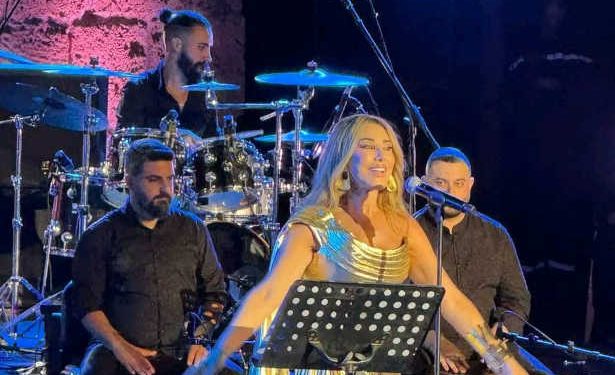 Tunisie : La scène de Carthage demeure pour les artistes de renom, Najoua Karam offre à ses fans une soirée mémorable