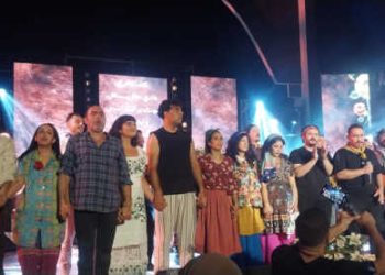 Tunisie : Les deux frères Bouchnek clôturent la 42è édition du Festival International de Bizerte avec leur spectacle « Ragouji » lors d&rsquo;une soirée mémorable