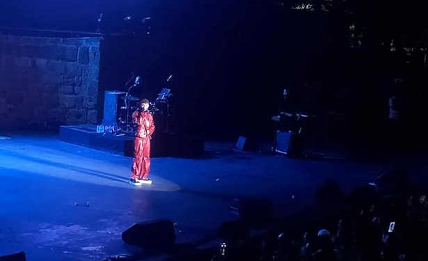 Tunisie : La star syrienne Al Shami enchante ses fans lors d&rsquo;une nuit de tourisme mémorable sur la scène de Carthage