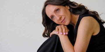 Rima Khcheich revient avec “Ya Man Itha”, disponible sur toutes les plateformes à partir du 31 octobre