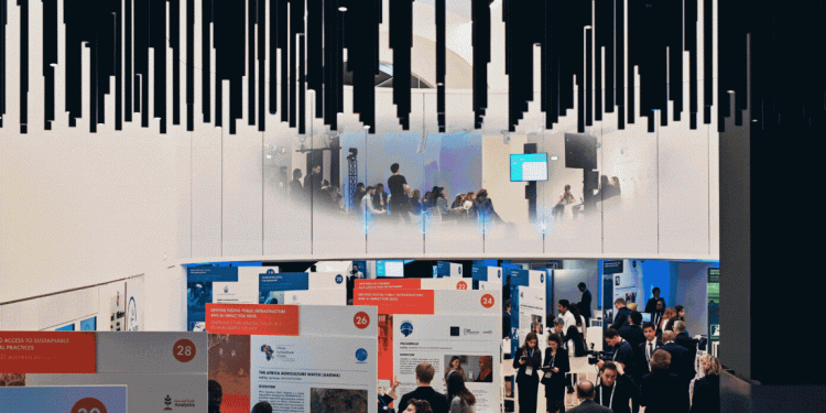 Clôture du Forum de Paris sur la Paix 2025 : les progrès de l’IA, le droit humanitaire et la sécurité dans la région des Grands Lacs au cœur de la 2e journée